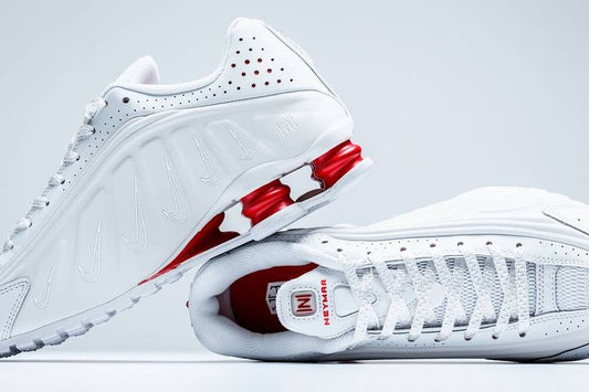 Neymar Jr.x Nike Shox R4 "Platinum Tint"